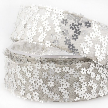 FLOWER SEQUINS TRIM