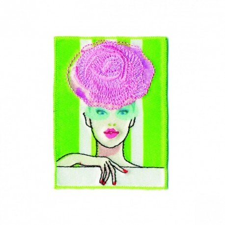 M ECUSSON FEMMES PIN UP 7X5