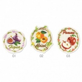 M MOTIF FRUITS