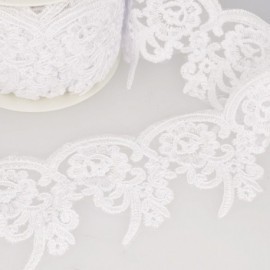 BRODERIE BRILLANTE