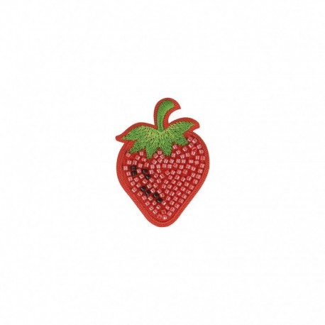 M PATCH STRAWBERRY WITH PEARLS