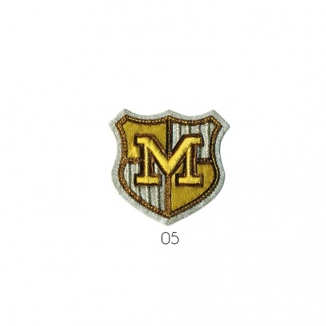 M ECUSSON "M"