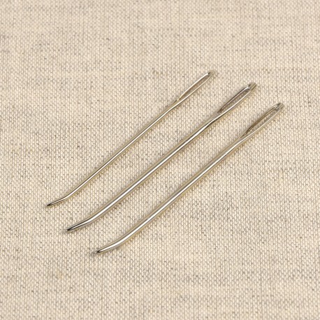 TAPESTRY NEEDLE WITH CURVED POINT *3