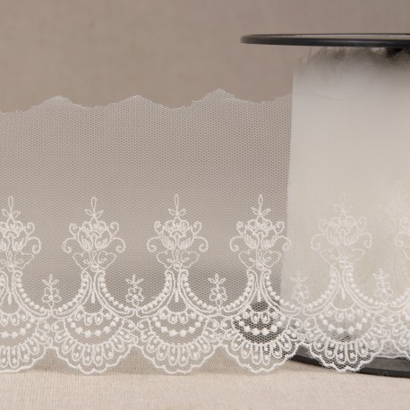 SCALLOPED EMBROIDERED TULLE