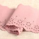 BRODERIE FLEURS FESTONNEE