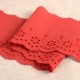 BRODERIE FLEURS FESTONNEE