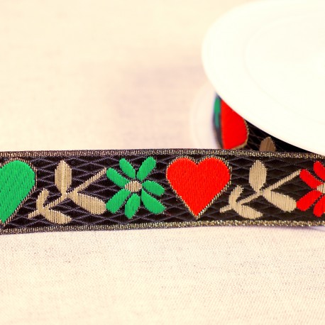 JACQUARD TRIM HEARTS AND FLOWERS