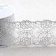 BRODERIE MÉTALLIQUE SUR TULLE