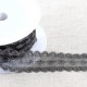 BRODERIE MÉTALLIQUE SUR TULLE