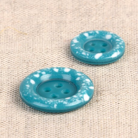 RECYCLED PLASTIC BUTTONS