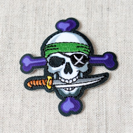 M ECUSSON THEME PIRATE