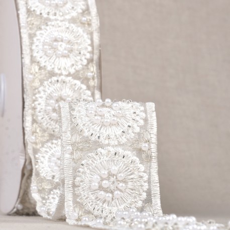 GALON BRODÉ PERLES ET PAI