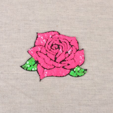 MOTIF ROSE